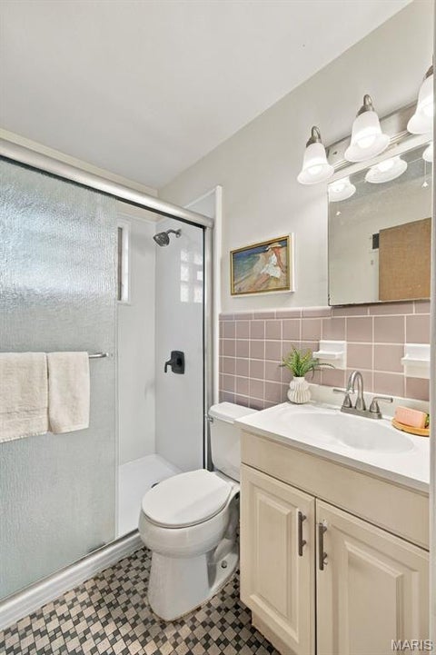 Tiny photo for 713 Huntwood Lane, Kirkwood, MO 63122 (MLS # 26064964)