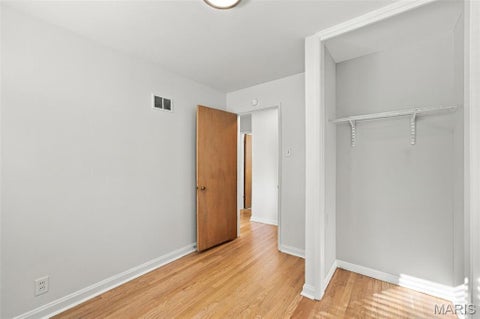 Tiny photo for 713 Huntwood Lane, Kirkwood, MO 63122 (MLS # 26064964)