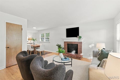 Tiny photo for 713 Huntwood Lane, Kirkwood, MO 63122 (MLS # 26064964)
