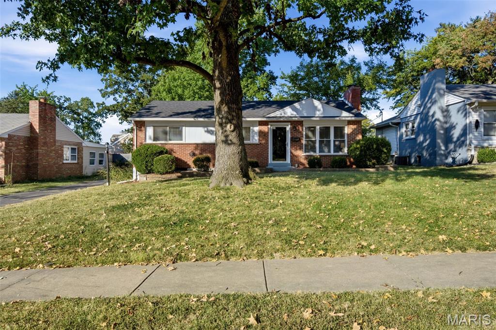 713 Huntwood Lane