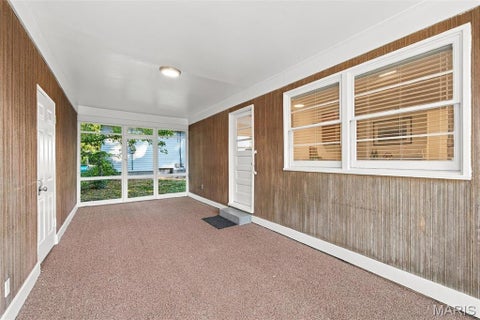 Tiny photo for 713 Huntwood Lane, Kirkwood, MO 63122 (MLS # 26064964)