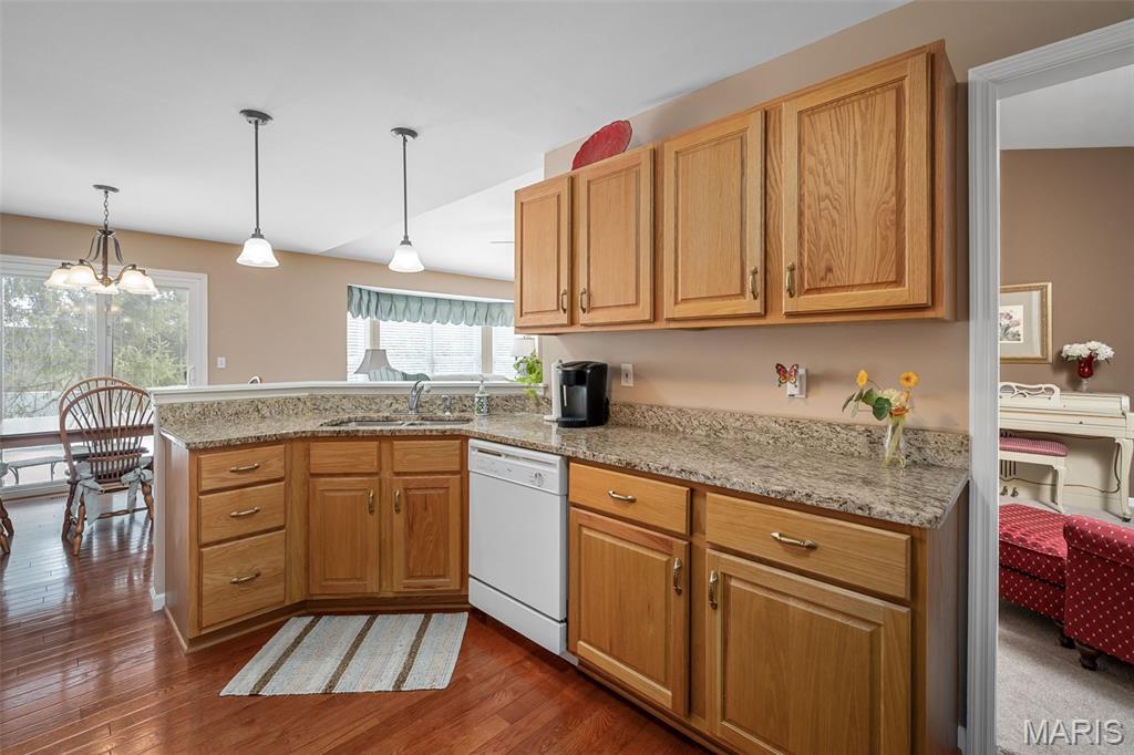 Tori Pines Condo Twenty-Second - Residential