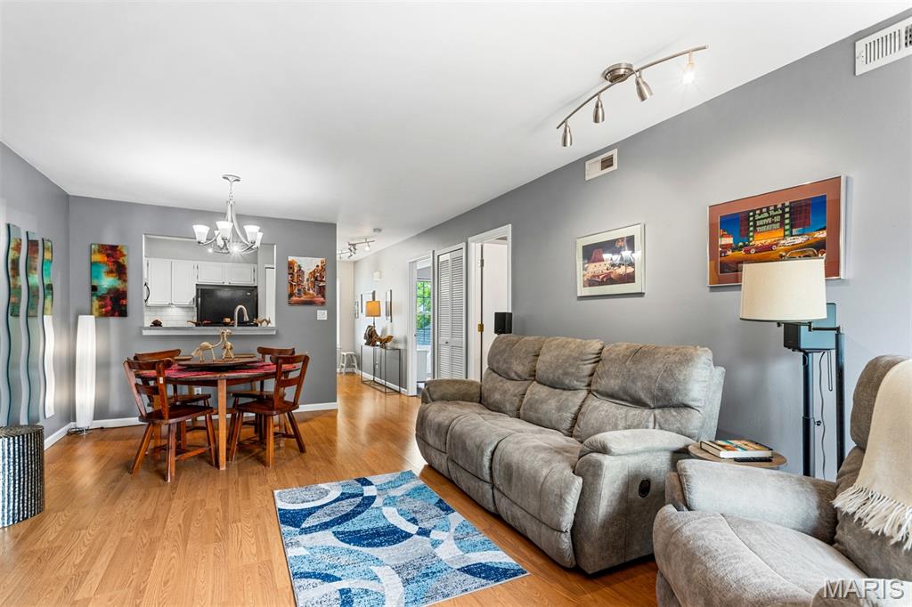 Woodside Trails Condominum Twenty-Third - Residential