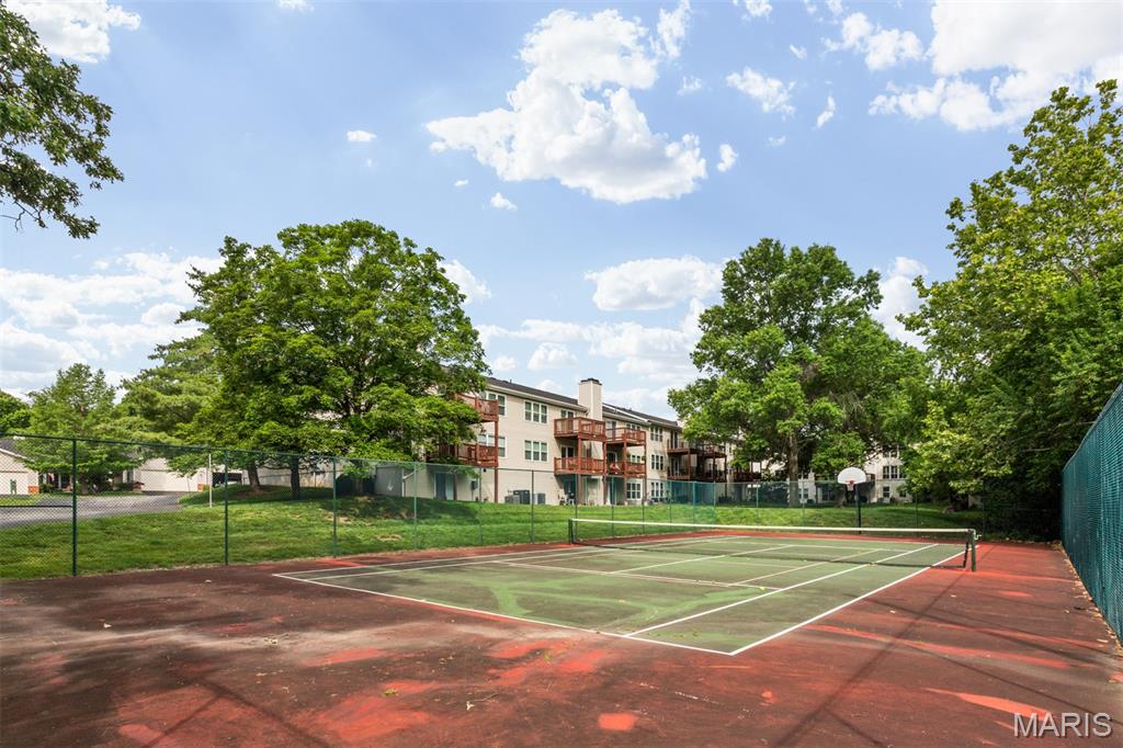 Woodside Trails Condominum Twenty-Third - Residential