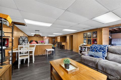 Tiny photo for 404 Oakmont Circle, Ballwin, MO 63011 (MLS # 26030788)