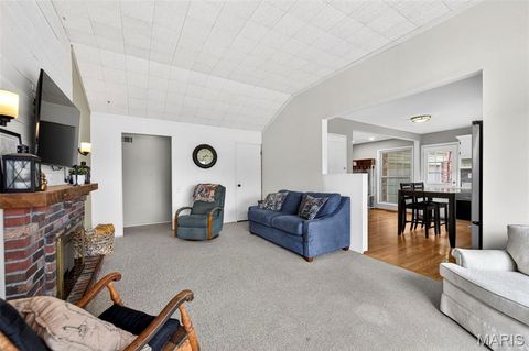 Tiny photo for 404 Oakmont Circle, Ballwin, MO 63011 (MLS # 26030788)
