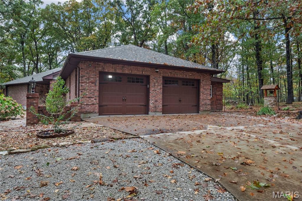 Photo of 8349 White Oak Trail, Hillsboro, MO 63050 (MLS # 25072256)