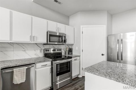 Tiny photo for 200 S Kirkwood Road #317, Kirkwood, MO 63122 (MLS # 26006439)