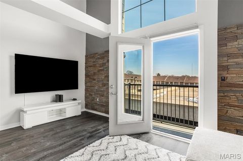 Tiny photo for 200 S Kirkwood Road #317, Kirkwood, MO 63122 (MLS # 26006439)