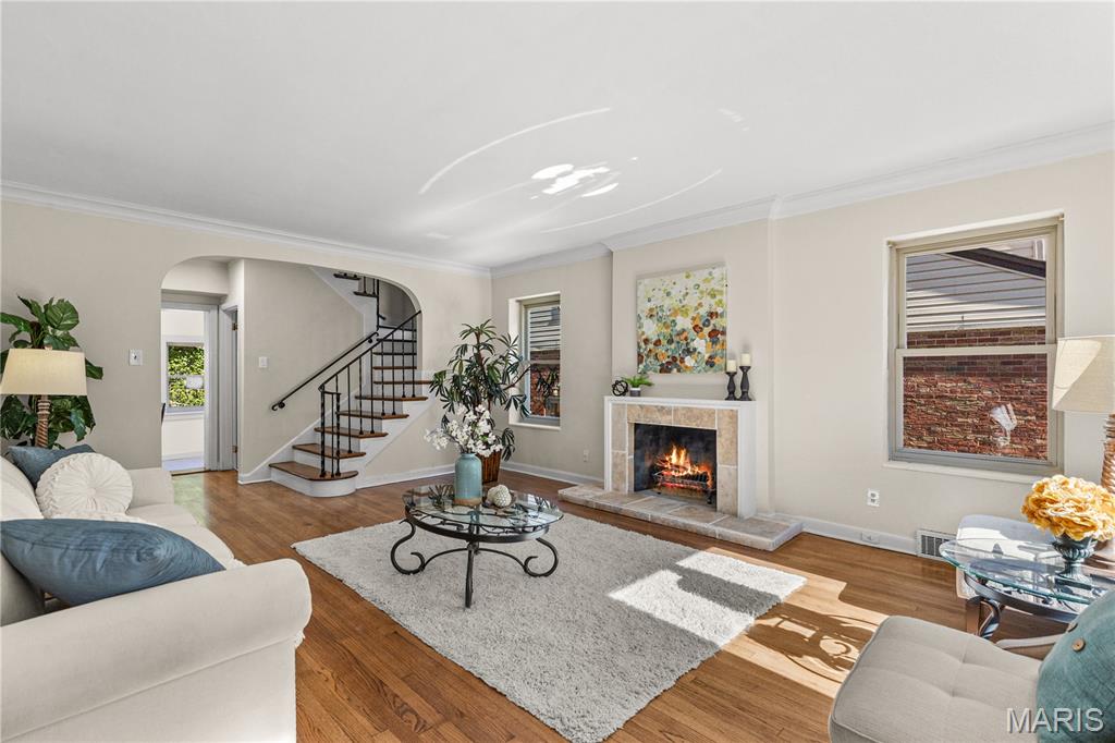 7823 Stanford Avenue