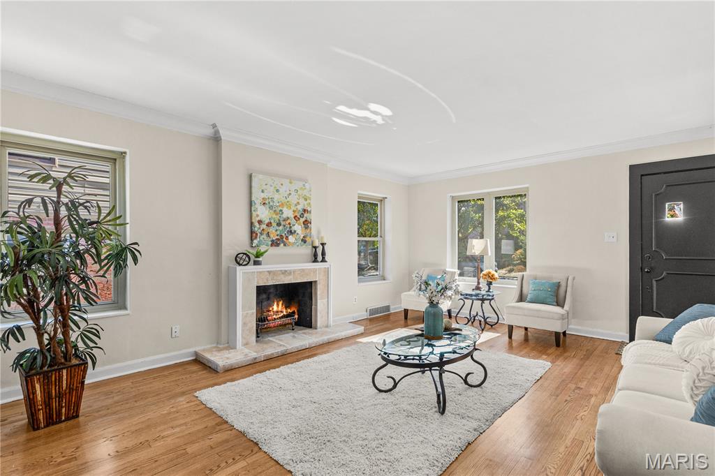 7823 Stanford Avenue