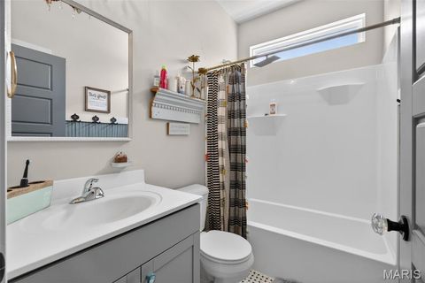 Tiny photo for 1 Timber Bluff Court, Wentzville, MO 63385 (MLS # 26025216)