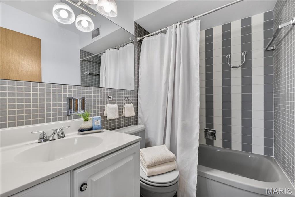 Essmans Knollwood 1 - Residential