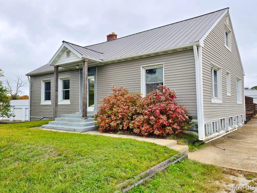 n/a - Commercial Sale