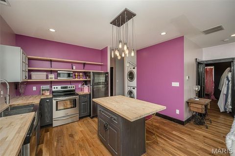 Tiny photo for 604 Glyn Cagny Road, Ballwin, MO 63021 (MLS # 26022890)
