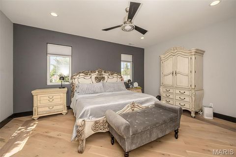 Tiny photo for 604 Glyn Cagny Road, Ballwin, MO 63021 (MLS # 26022890)