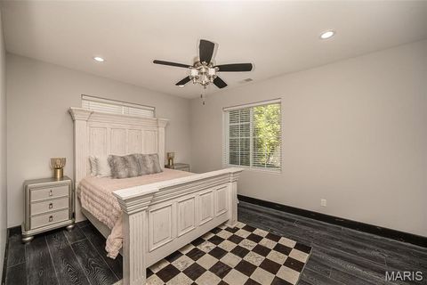 Tiny photo for 604 Glyn Cagny Road, Ballwin, MO 63021 (MLS # 26022890)