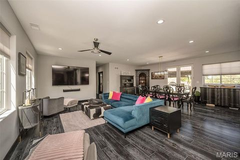Tiny photo for 604 Glyn Cagny Road, Ballwin, MO 63021 (MLS # 26022890)