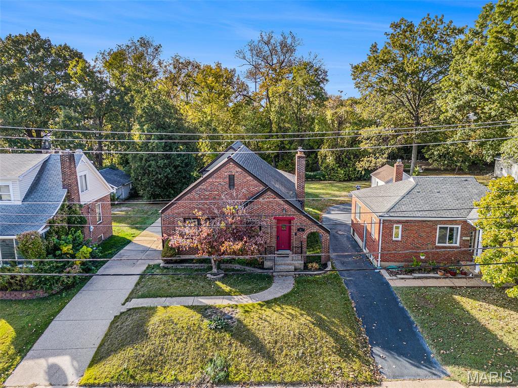 51 S Laclede Station Road