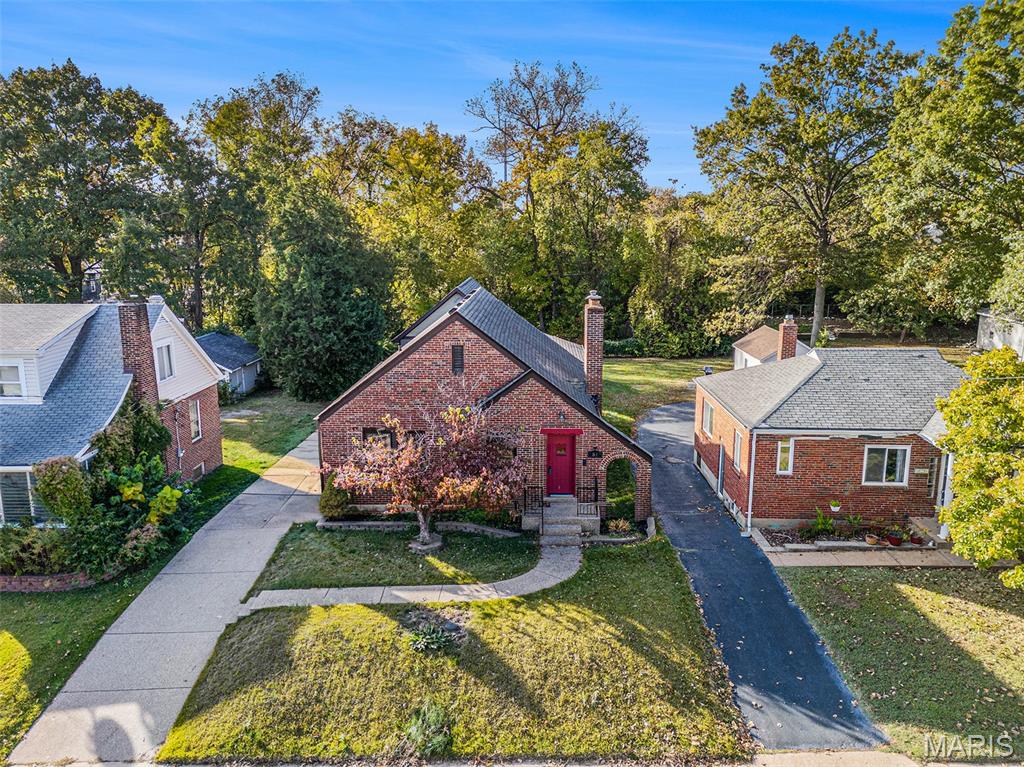 51 S Laclede Station Road