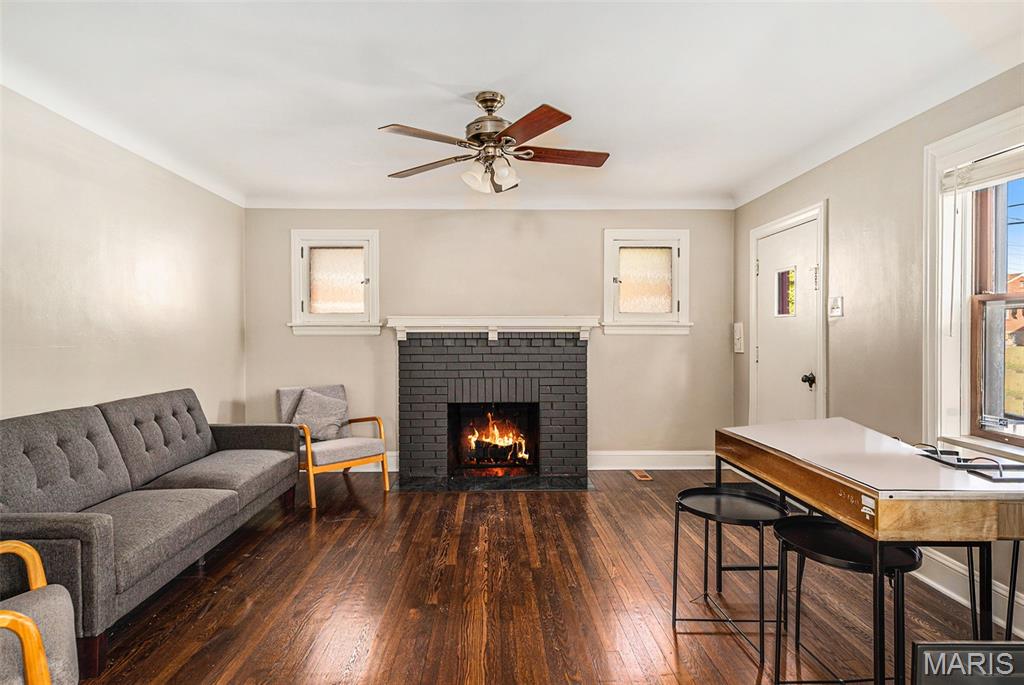 51 S Laclede Station Road