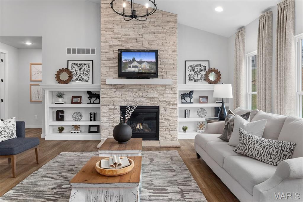 The Estates at Pinckney Ridge - Residential