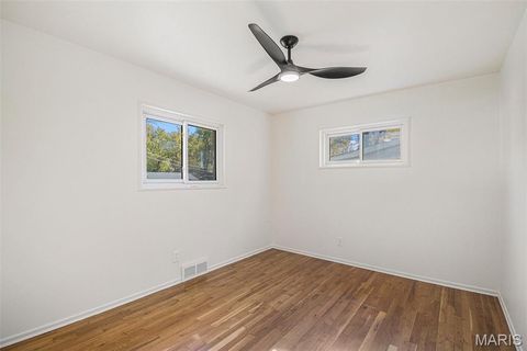 Tiny photo for 274 Dashwood Drive, Ferguson, MO 63135 (MLS # 25074618)