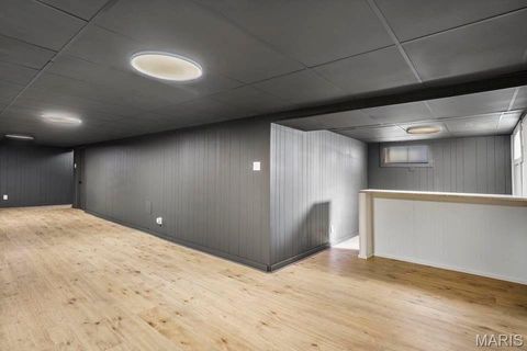 Tiny photo for 274 Dashwood Drive, Ferguson, MO 63135 (MLS # 25074618)