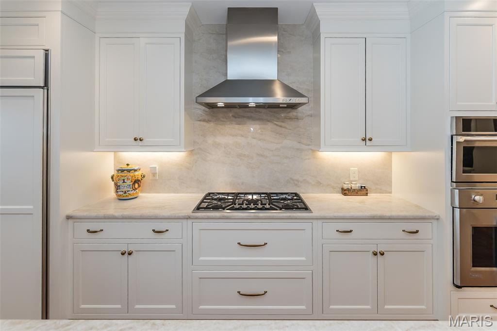 Plaza In Clayton A The Condo - Residential