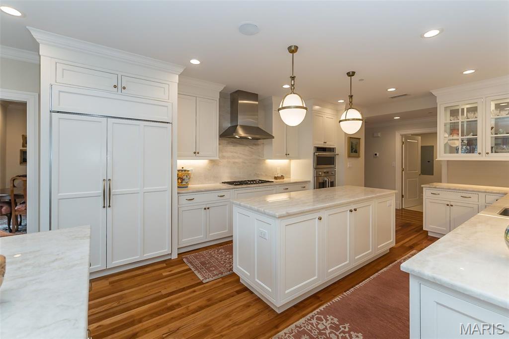 Plaza In Clayton A The Condo - Residential