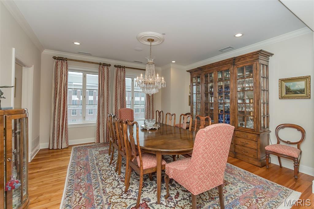 Plaza In Clayton A The Condo - Residential