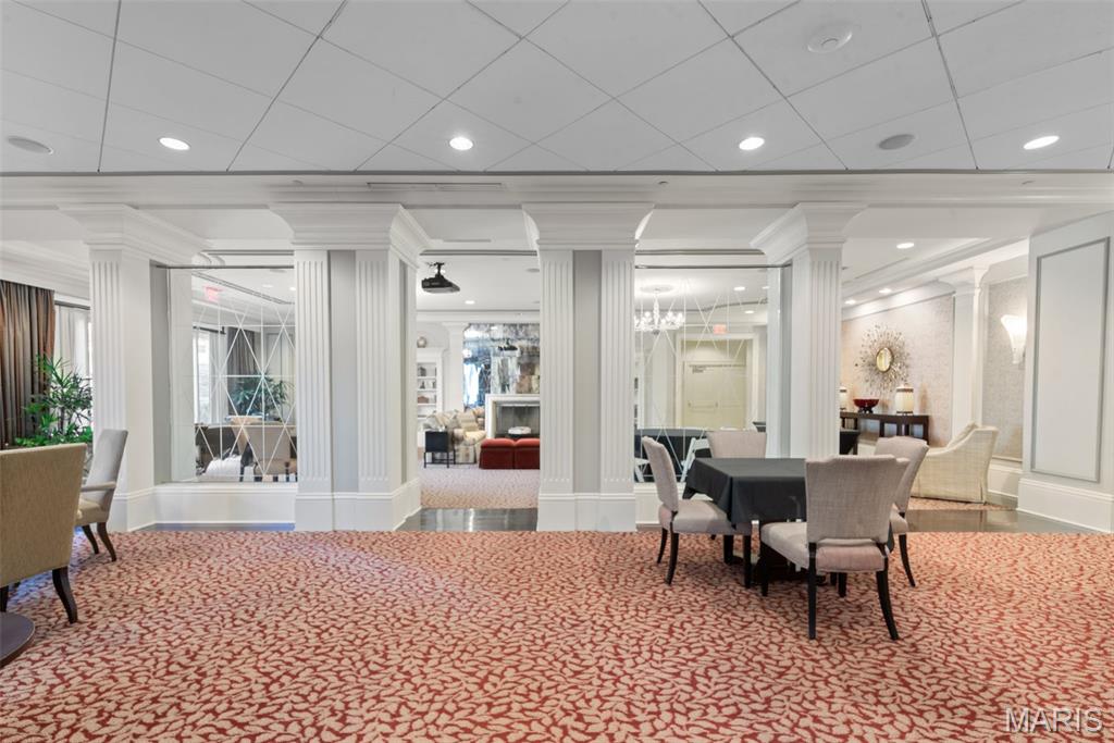 Plaza In Clayton A The Condo - Residential