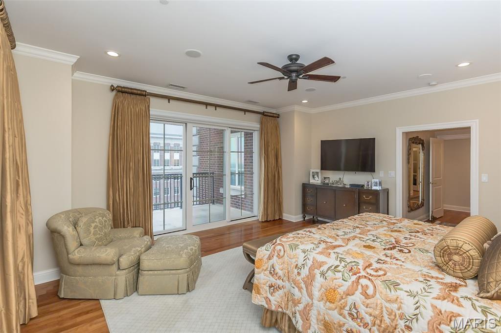 Plaza In Clayton A The Condo - Residential