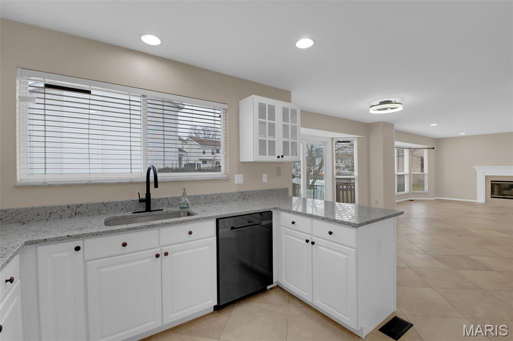 Hickory Manor Village B - Residential