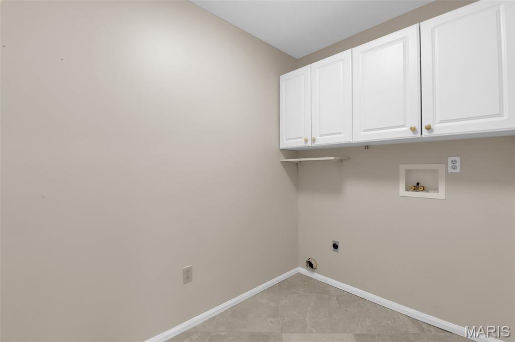 Hickory Manor Village B - Residential