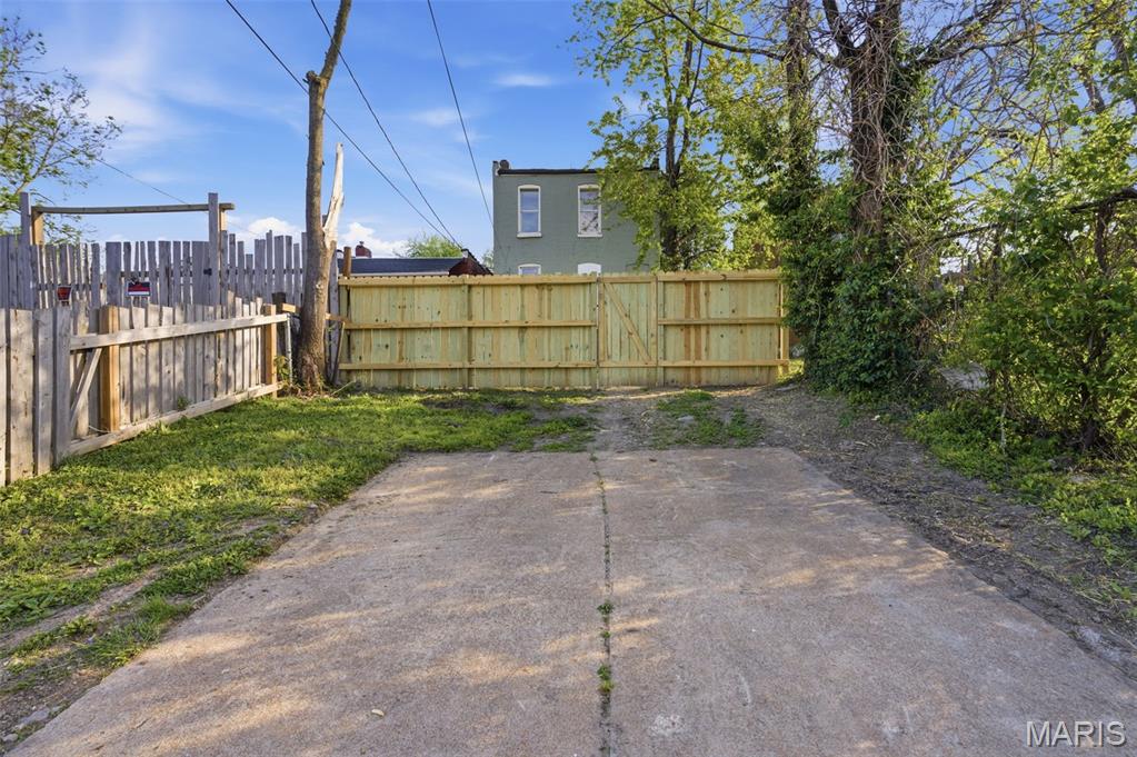 Schades Add 04 - Residential