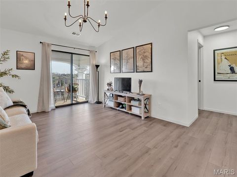 Tiny photo for 1231 Creve Coeur Crossing Lane #J, Chesterfield, MO 63017 (MLS # 26003799)