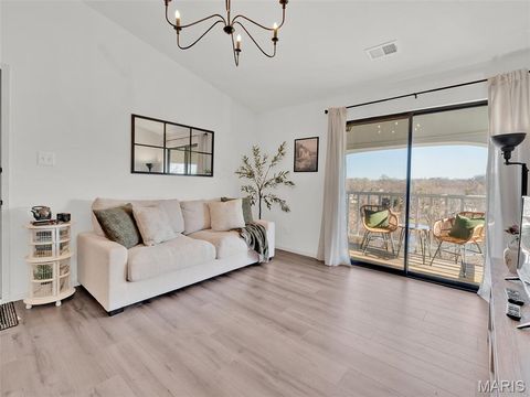 Tiny photo for 1231 Creve Coeur Crossing Lane #J, Chesterfield, MO 63017 (MLS # 26003799)