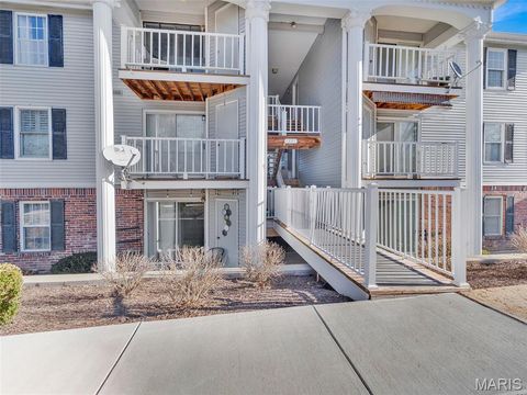 Tiny photo for 1231 Creve Coeur Crossing Lane #J, Chesterfield, MO 63017 (MLS # 26003799)