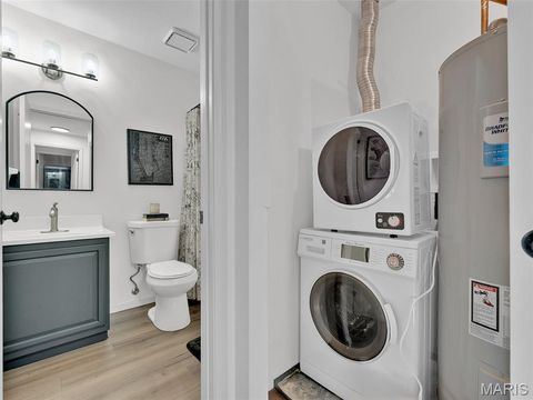 Tiny photo for 1231 Creve Coeur Crossing Lane #J, Chesterfield, MO 63017 (MLS # 26003799)