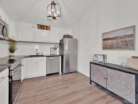 Tiny photo for 1231 Creve Coeur Crossing Lane #J, Chesterfield, MO 63017 (MLS # 26003799)