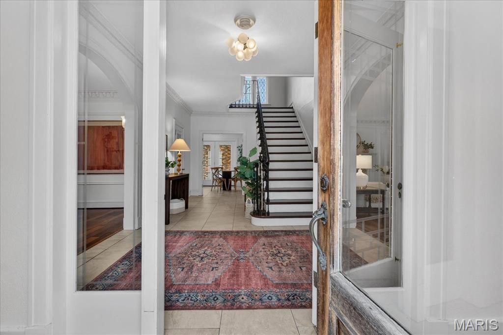 Photo of 630 Sherwood Drive, Webster Groves, MO 63119 (MLS # 26018883)