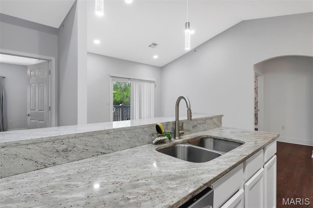 Bridgewater Cove A Condo Ph Two - Residential