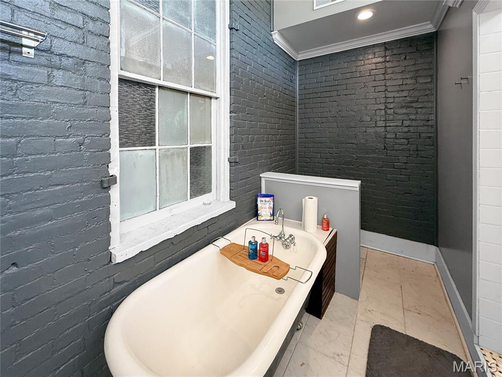 City/Hannibal - Commercial Sale