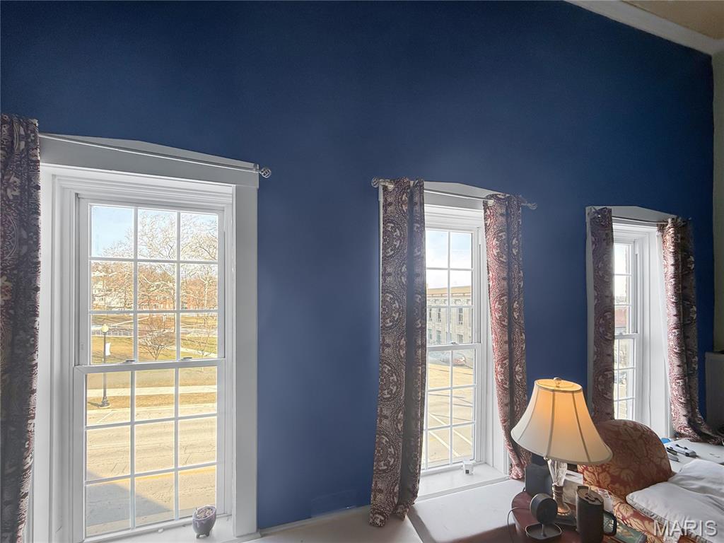 City/Hannibal - Commercial Sale