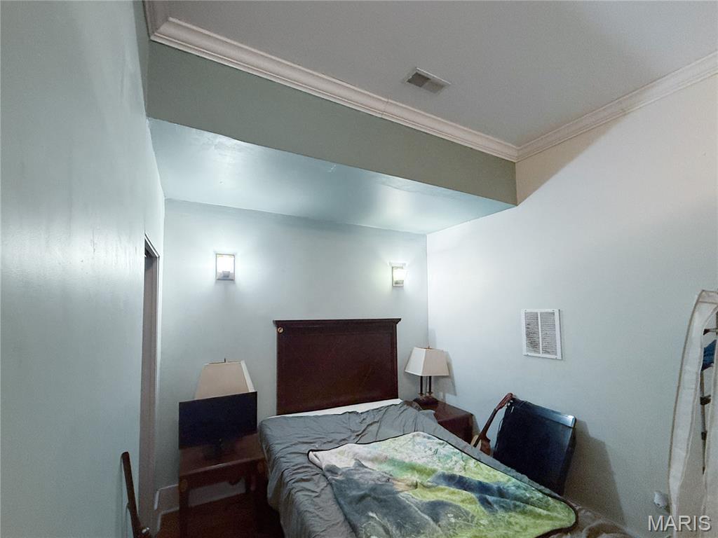 City/Hannibal - Commercial Sale