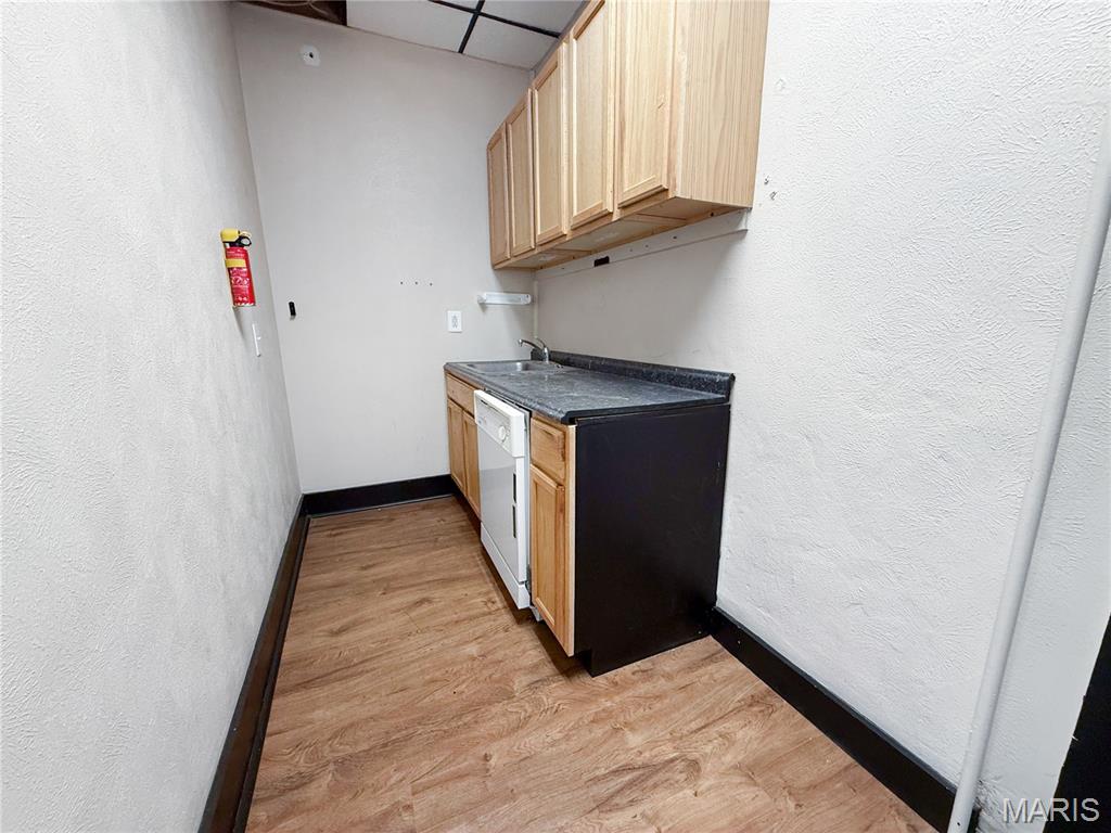 City/Hannibal - Commercial Sale