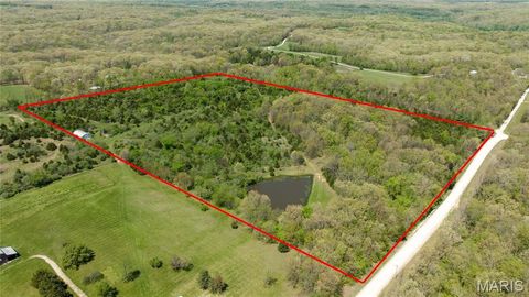 Tiny photo for 50 Hawkeye Drive, Hawk Point, MO 63349 (MLS # 26023919)