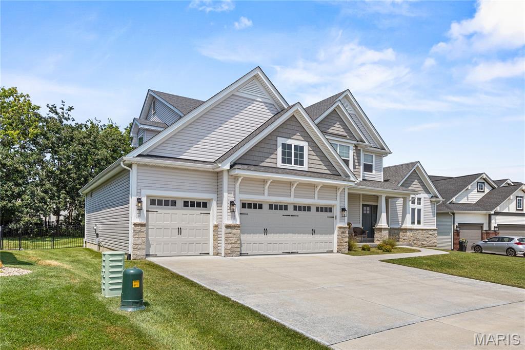 O'Fallon, Missouri 63368, United States, 4 Bedrooms Bedrooms, ,4 BathroomsBathrooms,Residential,Active,185668