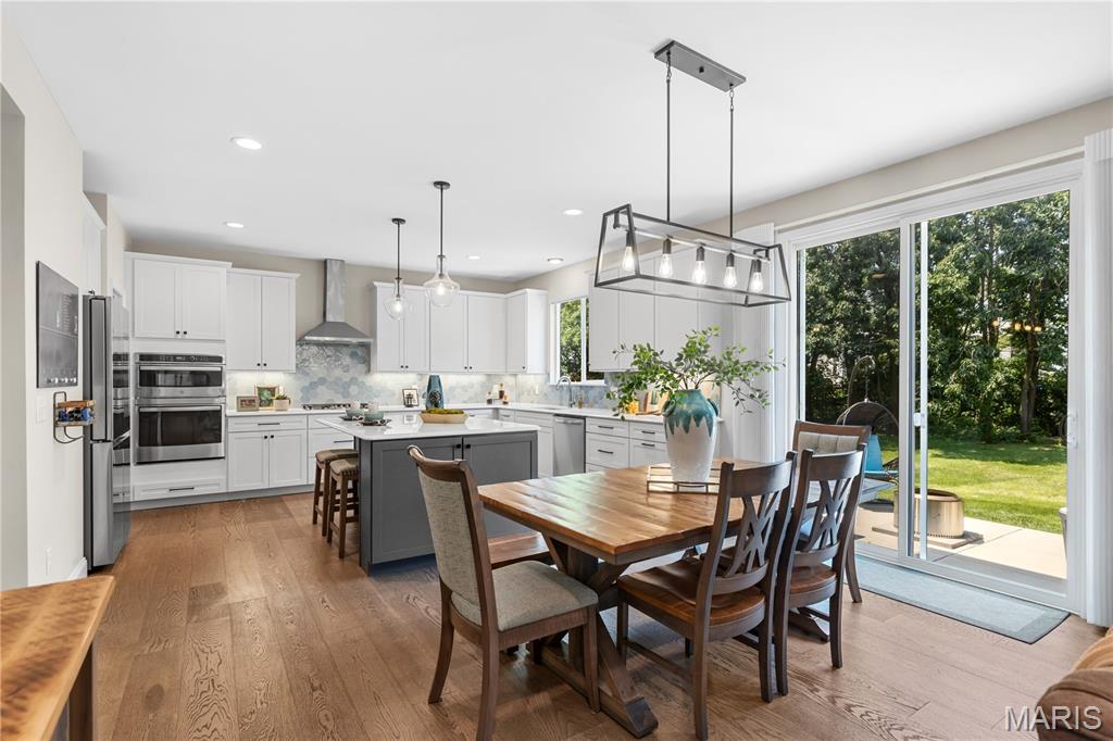 O'Fallon, Missouri 63368, United States, 4 Bedrooms Bedrooms, ,4 BathroomsBathrooms,Residential,Active,185668